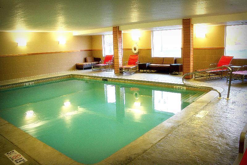 Holiday Inn Express Toledo North By Ihg Екстериор снимка